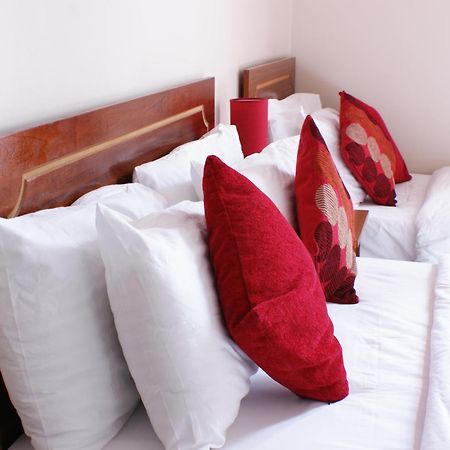 Edgerton Hotel ฮัดเดอร์สฟิลด์ ภายนอก รูปภาพ