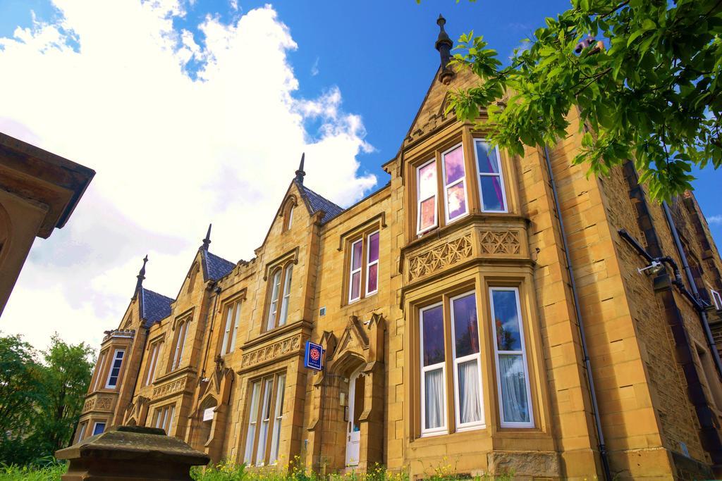 Edgerton Hotel ฮัดเดอร์สฟิลด์ ภายนอก รูปภาพ