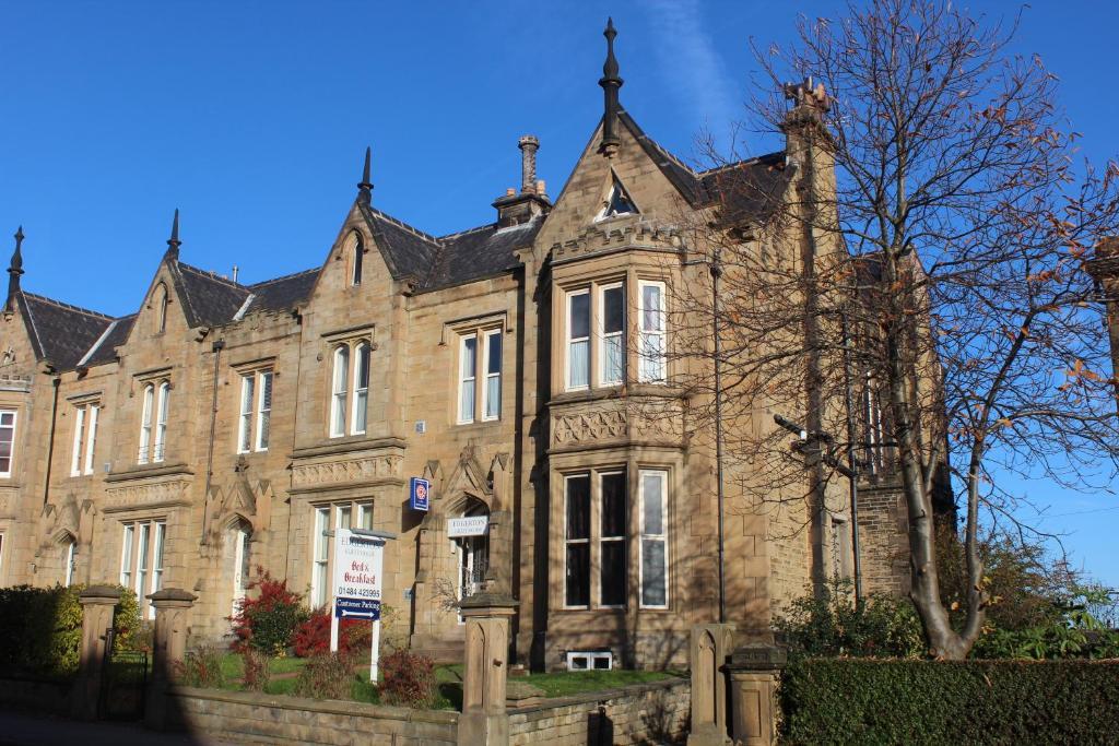 Edgerton Hotel ฮัดเดอร์สฟิลด์ ภายนอก รูปภาพ