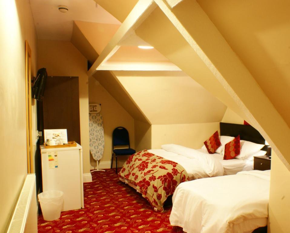 Edgerton Hotel ฮัดเดอร์สฟิลด์ ภายนอก รูปภาพ